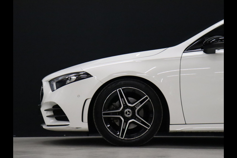 Mercedes-Benz A-Klasse 180 AMG Sport [SCHUIFKANTELDAK, APPLE CARPLAY, ANDROID, HALF LEDER, CAMERA, STOELVERWARMING, PDC V+A, CRUISE, NIEUWSTAAT]