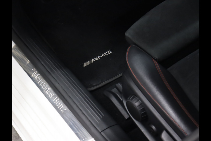 Mercedes-Benz A-Klasse 180 AMG Sport [SCHUIFKANTELDAK, APPLE CARPLAY, ANDROID, HALF LEDER, CAMERA, STOELVERWARMING, PDC V+A, CRUISE, NIEUWSTAAT]