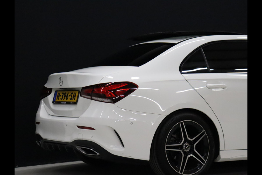 Mercedes-Benz A-Klasse 180 AMG Sport [SCHUIFKANTELDAK, APPLE CARPLAY, ANDROID, HALF LEDER, CAMERA, STOELVERWARMING, PDC V+A, CRUISE, NIEUWSTAAT]