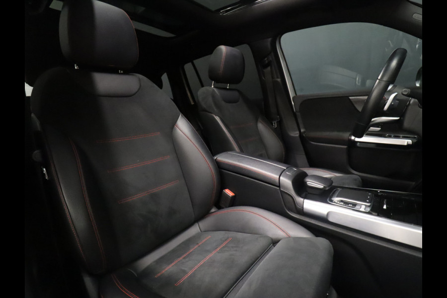 Mercedes-Benz Glb 200 AMG Sport [SCHUIFKANTELDAK, BURMESTER SOUND, APPLE CARPLAY, ANDROID, MEMORY SEATS, HALF LEDER, CAMERA, STOELVERWARMING, PDC V+A, CRUISE, NIEUWSTAAT]