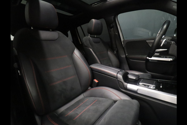 Mercedes-Benz Glb 200 AMG Sport [SCHUIFKANTELDAK, BURMESTER SOUND, APPLE CARPLAY, ANDROID, MEMORY SEATS, HALF LEDER, CAMERA, STOELVERWARMING, PDC V+A, CRUISE, NIEUWSTAAT]