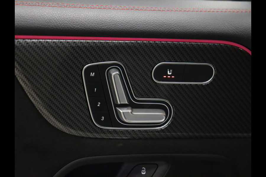 Mercedes-Benz Glb 200 AMG Sport [SCHUIFKANTELDAK, BURMESTER SOUND, APPLE CARPLAY, ANDROID, MEMORY SEATS, HALF LEDER, CAMERA, STOELVERWARMING, PDC V+A, CRUISE, NIEUWSTAAT]