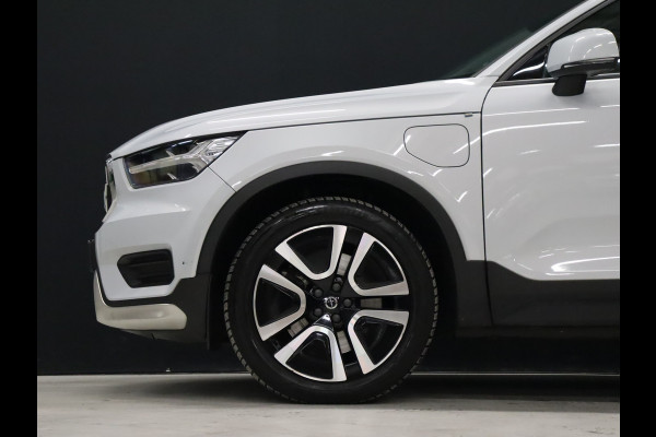 Volvo XC40 1.5 T5 Twin Engine Momentum Pro [SCHUIFKANTELDAK, APPLE CARPLAY, ANDROID, HALF LEDER, STOELVERWARMING V+A, PDC ACHTER, CRUISE, NIEUWSTAAT]