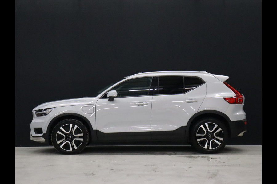 Volvo XC40 1.5 T5 Twin Engine Momentum Pro [SCHUIFKANTELDAK, APPLE CARPLAY, ANDROID, HALF LEDER, STOELVERWARMING V+A, PDC ACHTER, CRUISE, NIEUWSTAAT]