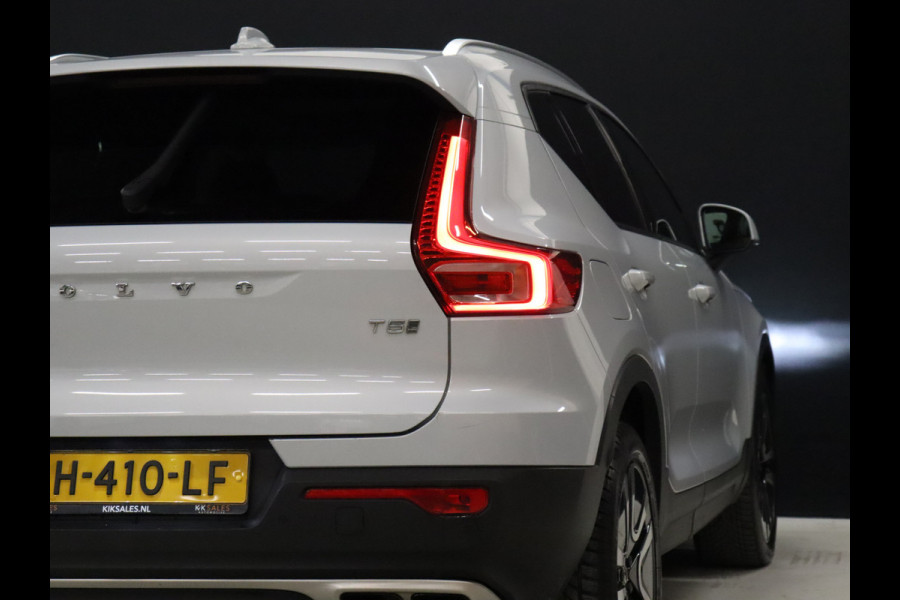 Volvo XC40 1.5 T5 Twin Engine Momentum Pro [SCHUIFKANTELDAK, APPLE CARPLAY, ANDROID, HALF LEDER, STOELVERWARMING V+A, PDC ACHTER, CRUISE, NIEUWSTAAT]