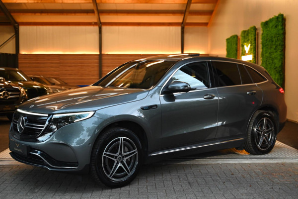 Mercedes-Benz EQC 400 4MATIC Premium Plus 80 kWh AMG - Memory - Distronic - Schuifdak - Keyless Entry - HUD - Ambiance Verlichting
