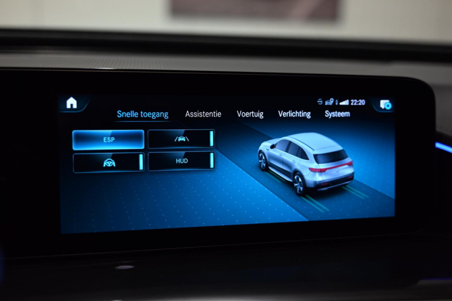 Mercedes-Benz EQC 400 4MATIC Premium Plus 80 kWh AMG - Memory - Distronic - Schuifdak - Keyless Entry - HUD - Ambiance Verlichting