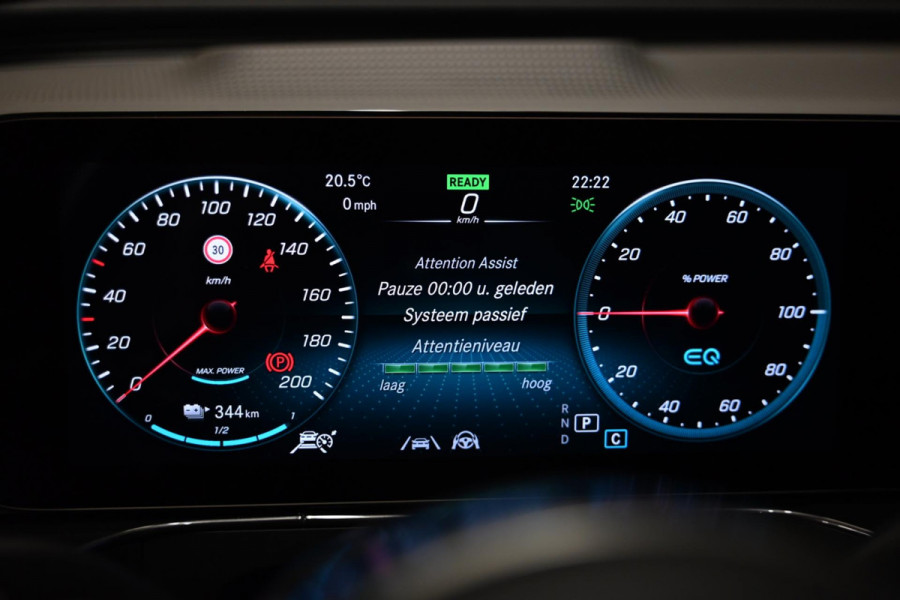 Mercedes-Benz EQC 400 4MATIC Premium Plus 80 kWh AMG - Memory - Distronic - Schuifdak - Keyless Entry - HUD - Ambiance Verlichting