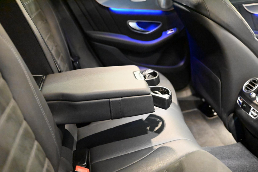 Mercedes-Benz EQC 400 4MATIC Premium Plus 80 kWh AMG - Memory - Distronic - Schuifdak - Keyless Entry - HUD - Ambiance Verlichting