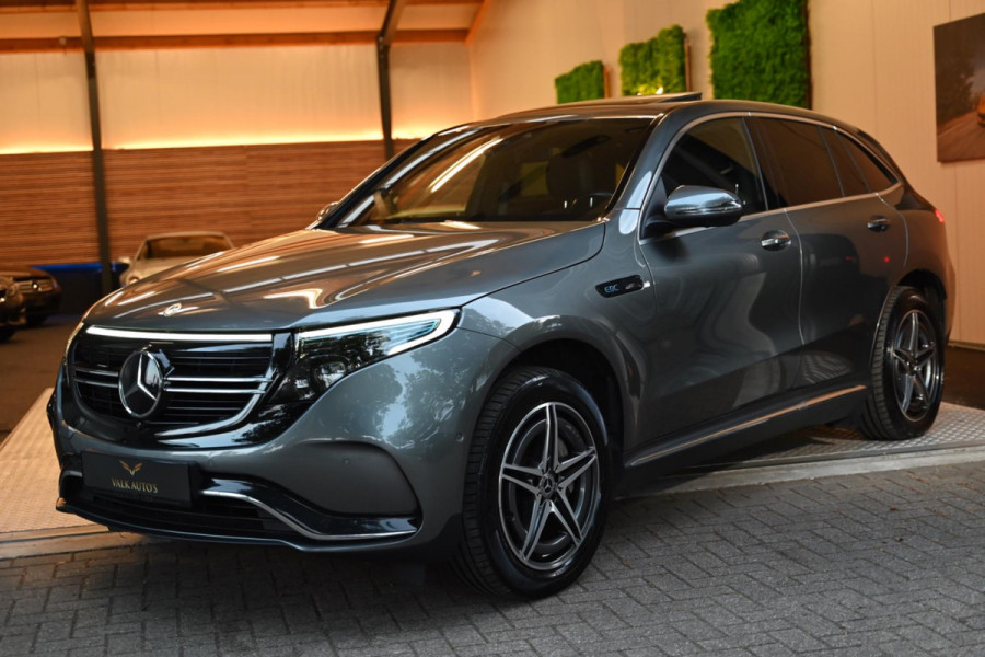 Mercedes-Benz EQC 400 4MATIC Premium Plus 80 kWh AMG - Memory - Distronic - Schuifdak - Keyless Entry - HUD - Ambiance Verlichting