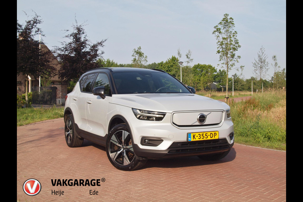 Volvo XC40 Recharge P8 AWD R-Design | Panoramadak | 360 Camera | Apple Carplay | Harman Kardon | Trekhaak | Volvo XC40 Recharge P8 AWD R-Design | Panoramadak | 360 Camera | Apple Carplay | Harman Kardon | Trekhaak |