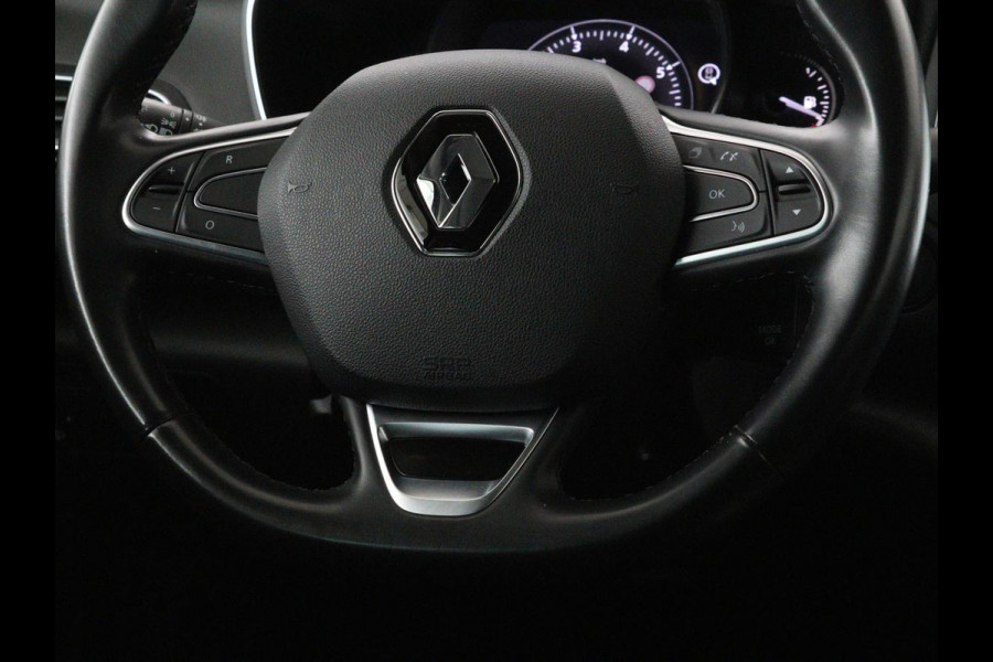Renault Mégane 1.3 TCe Bose | Trekhaak | Carplay | Climate control | Navigatie | Dodehoek detectie | Park Assist | Cruise control
