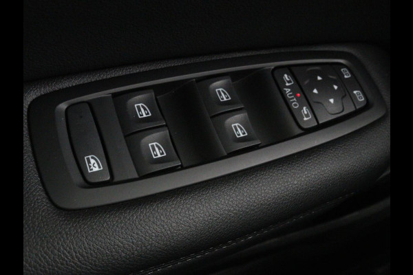 Renault Mégane 1.3 TCe Bose | Trekhaak | Carplay | Climate control | Navigatie | Dodehoek detectie | Park Assist | Cruise control