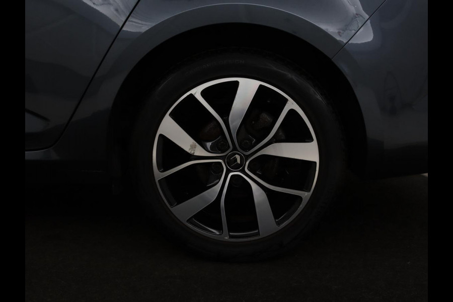 Renault Mégane 1.3 TCe Bose | Trekhaak | Carplay | Climate control | Navigatie | Dodehoek detectie | Park Assist | Cruise control