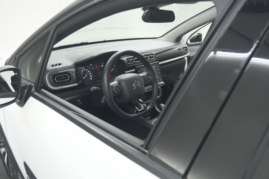 Citroën C3 PureTech 110 EAT6 Feel Edition | Panoramadak | Apple Carplay | Parkeersensoren | 16 Inch Lichtmetalen Velgen