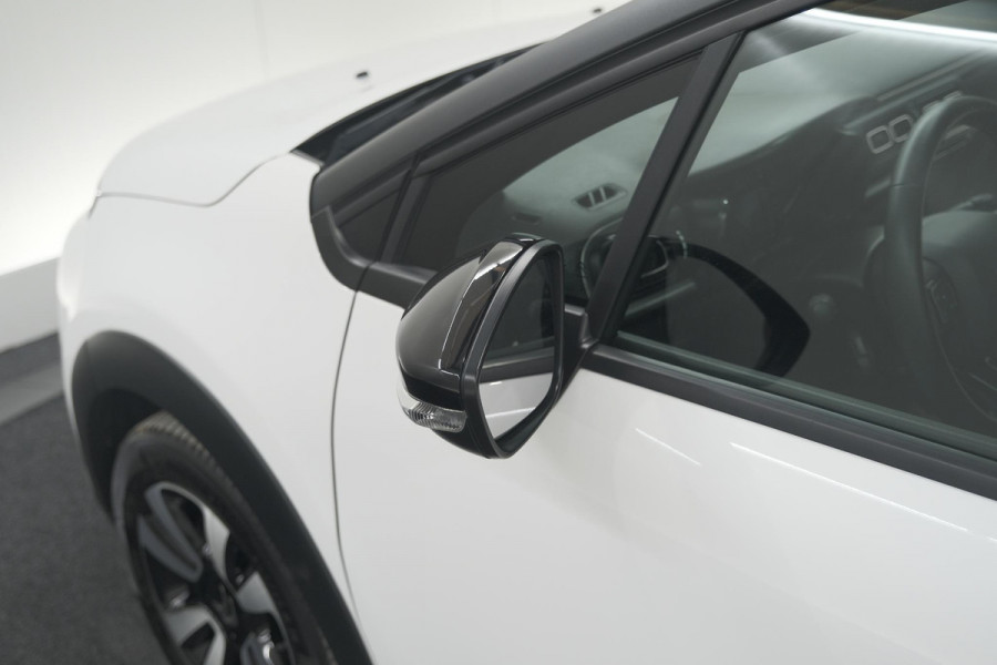 Citroën C3 PureTech 110 EAT6 Feel Edition | Panoramadak | Apple Carplay | Parkeersensoren | 16 Inch Lichtmetalen Velgen