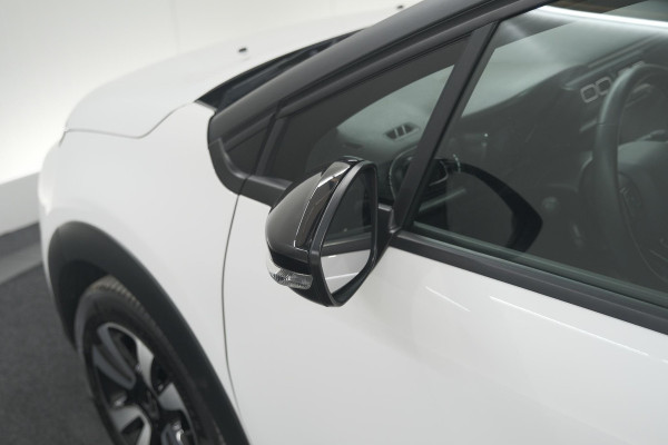Citroën C3 PureTech 110 EAT6 Feel Edition | Panoramadak | Apple Carplay | Parkeersensoren | 16 Inch Lichtmetalen Velgen