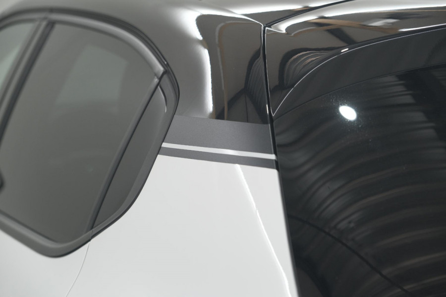Citroën C3 PureTech 110 EAT6 Feel Edition | Panoramadak | Apple Carplay | Parkeersensoren | 16 Inch Lichtmetalen Velgen