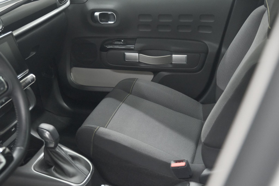 Citroën C3 PureTech 110 EAT6 Feel Edition | Panoramadak | Apple Carplay | Parkeersensoren | 16 Inch Lichtmetalen Velgen