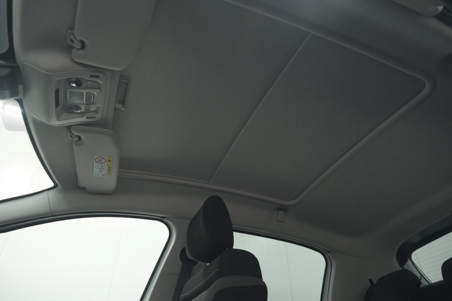 Citroën C3 PureTech 110 EAT6 Feel Edition | Panoramadak | Apple Carplay | Parkeersensoren | 16 Inch Lichtmetalen Velgen