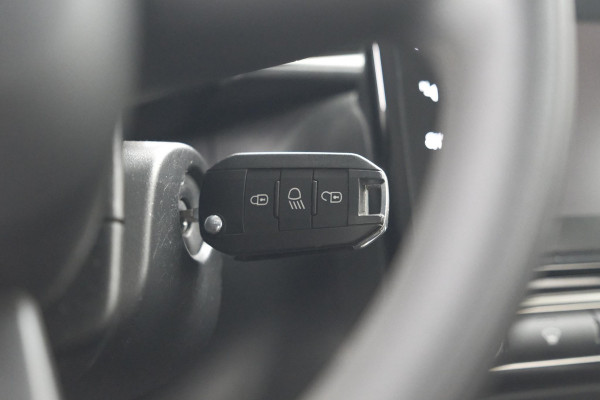 Citroën C3 PureTech 82 Feel | Apple Carplay | Climate Control | 15 Inch Lichtmetalen Velgen | Stoelverwarming