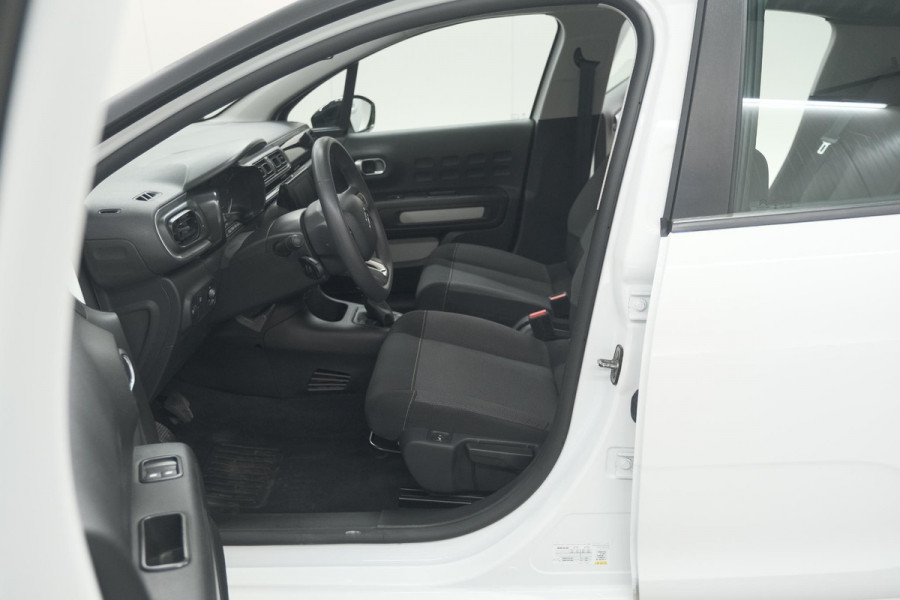 Citroën C3 PureTech 82 Feel | Apple Carplay | Climate Control | 15 Inch Lichtmetalen Velgen | Stoelverwarming
