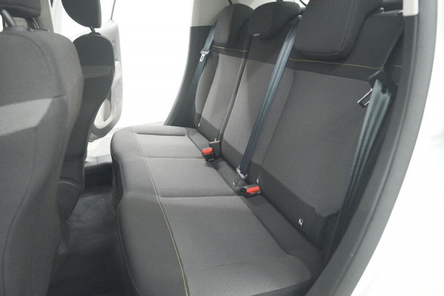 Citroën C3 PureTech 82 Feel | Apple Carplay | Climate Control | 15 Inch Lichtmetalen Velgen | Stoelverwarming