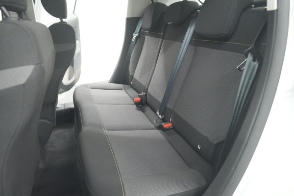 Citroën C3 PureTech 82 Feel | Apple Carplay | Climate Control | 15 Inch Lichtmetalen Velgen | Stoelverwarming