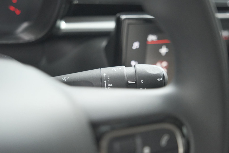 Citroën C3 PureTech 82 Feel | Apple Carplay | Climate Control | 15 Inch Lichtmetalen Velgen | Stoelverwarming