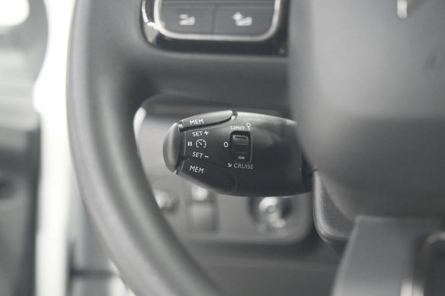 Citroën C3 PureTech 82 Feel | Apple Carplay | Climate Control | 15 Inch Lichtmetalen Velgen | Stoelverwarming