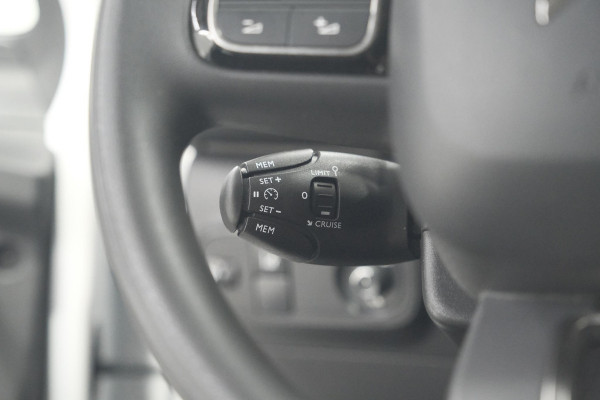 Citroën C3 PureTech 82 Feel | Apple Carplay | Climate Control | 15 Inch Lichtmetalen Velgen | Stoelverwarming