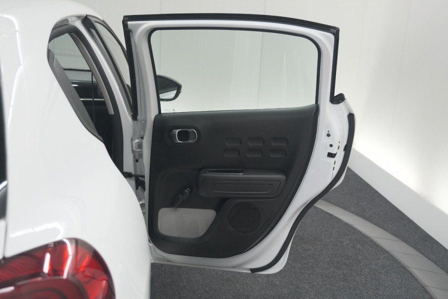 Citroën C3 PureTech 82 Feel | Apple Carplay | Climate Control | 15 Inch Lichtmetalen Velgen | Stoelverwarming