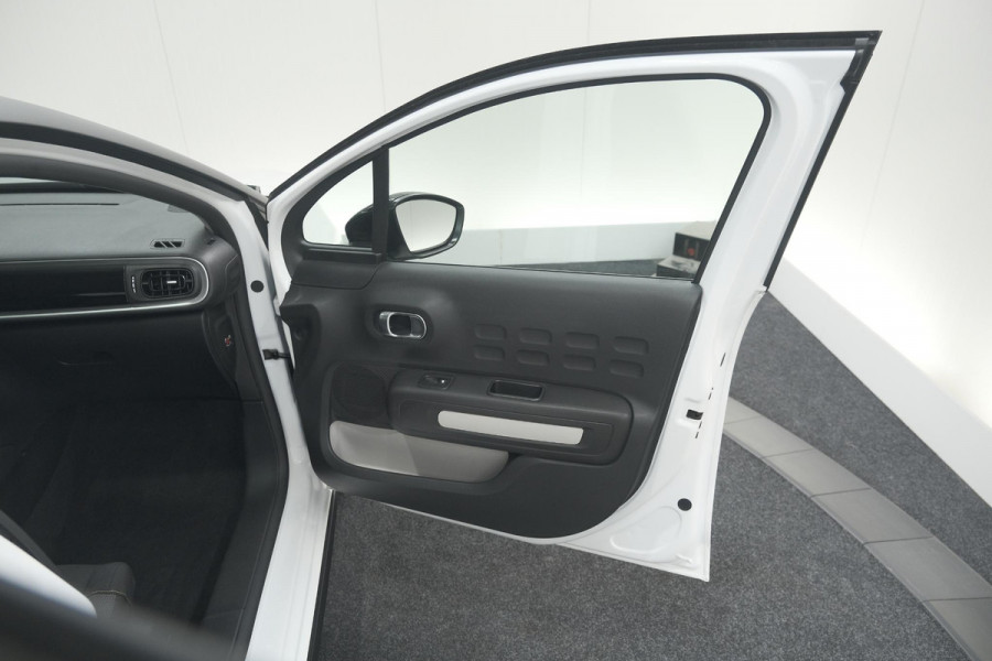Citroën C3 PureTech 82 Feel | Apple Carplay | Climate Control | 15 Inch Lichtmetalen Velgen | Stoelverwarming