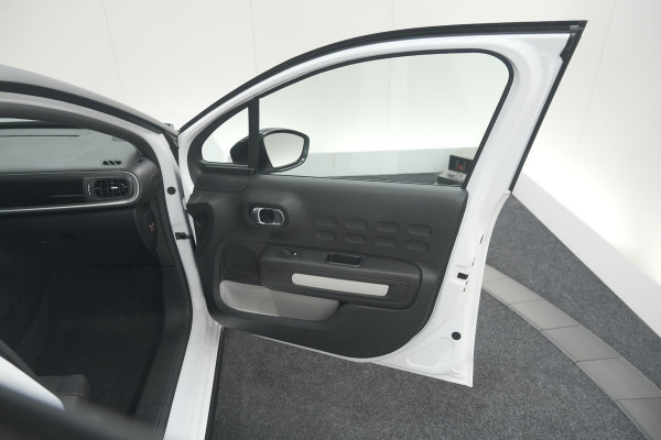 Citroën C3 PureTech 82 Feel | Apple Carplay | Climate Control | 15 Inch Lichtmetalen Velgen | Stoelverwarming