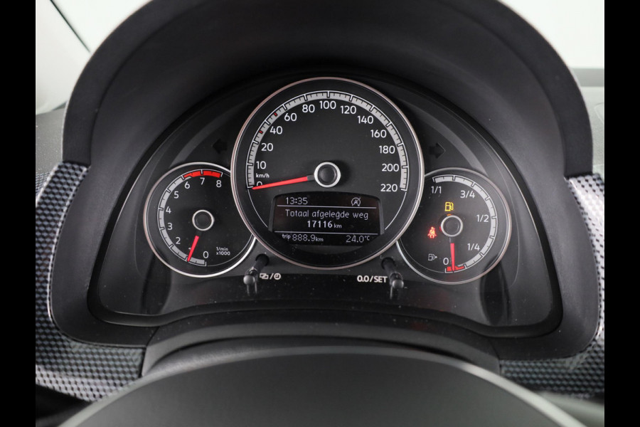 Volkswagen up! 1.0 65PK | Verlengde garantie  | ECC Airco | Parkeersensoren | Cruise control | Camera