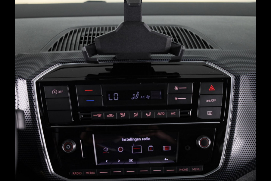 Volkswagen up! 1.0 65PK | Verlengde garantie  | ECC Airco | Parkeersensoren | Cruise control | Camera