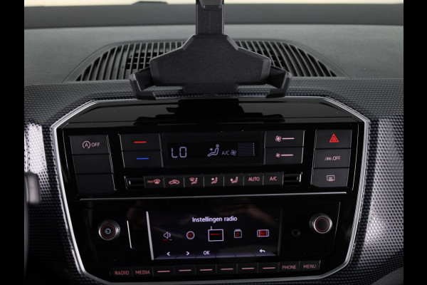 Volkswagen up! 1.0 65PK | Verlengde garantie  | ECC Airco | Parkeersensoren | Cruise control | Camera