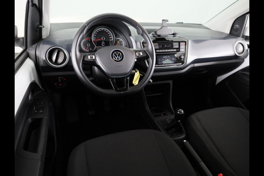 Volkswagen up! 1.0 65PK | Verlengde garantie  | ECC Airco | Parkeersensoren | Cruise control | Camera