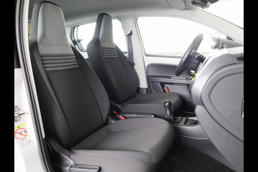 Volkswagen up! 1.0 65PK | Verlengde garantie  | ECC Airco | Parkeersensoren | Cruise control | Camera