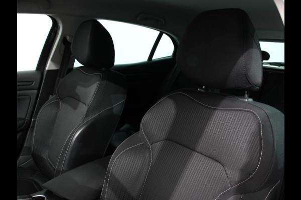 Renault Mégane 1.2 TCe Limited Climate control Cruise control parkeersensor achter Trekhaak Navigatie Lichtmetalen velgen