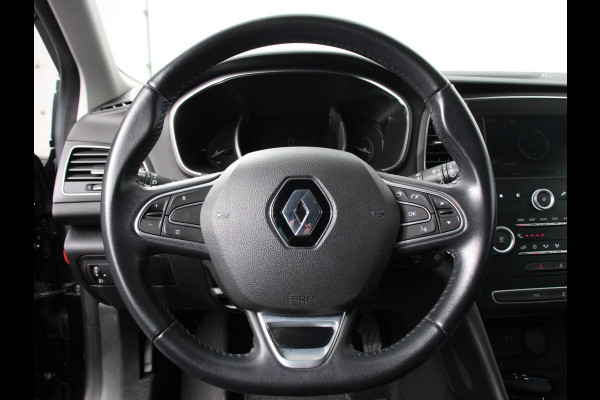 Renault Mégane 1.2 TCe Limited Climate control Cruise control parkeersensor achter Trekhaak Navigatie Lichtmetalen velgen