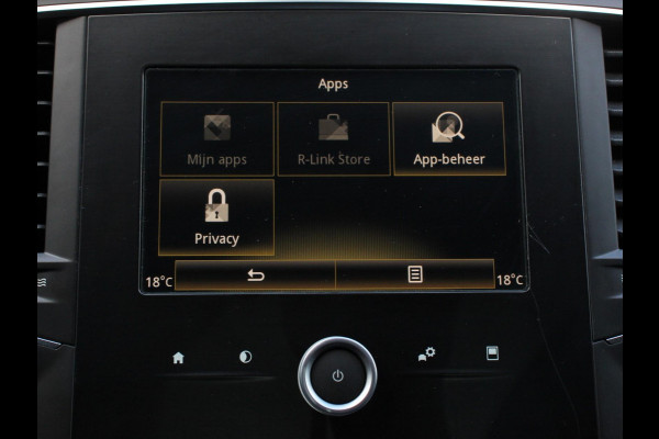 Renault Mégane 1.2 TCe Limited Climate control Cruise control parkeersensor achter Trekhaak Navigatie Lichtmetalen velgen