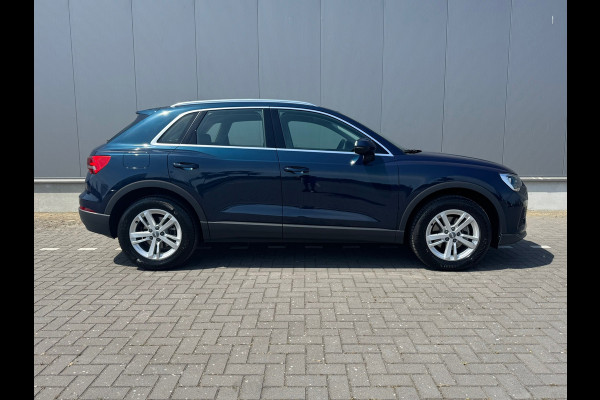 Audi Q3 35 TFSI * Sideass. * PDC v+a * Visueel Cockpit *