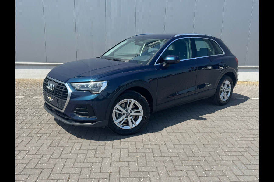 Audi Q3 35 TFSI * Sideass. * PDC v+a * Visueel Cockpit *
