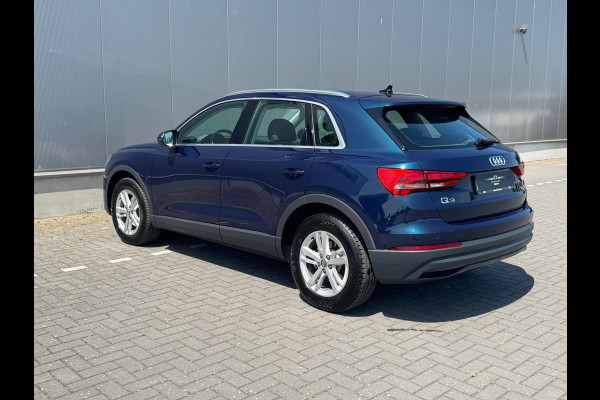 Audi Q3 35 TFSI * Sideass. * PDC v+a * Visueel Cockpit *