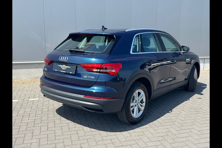 Audi Q3 35 TFSI * Sideass. * PDC v+a * Visueel Cockpit *