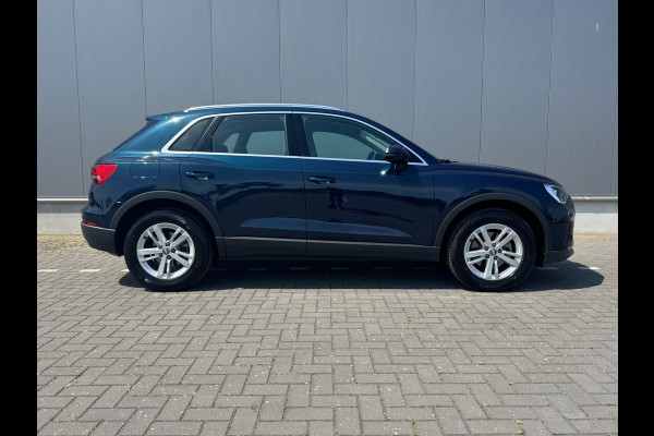 Audi Q3 35 TFSI * Sideass. * PDC v+a * Visueel Cockpit *