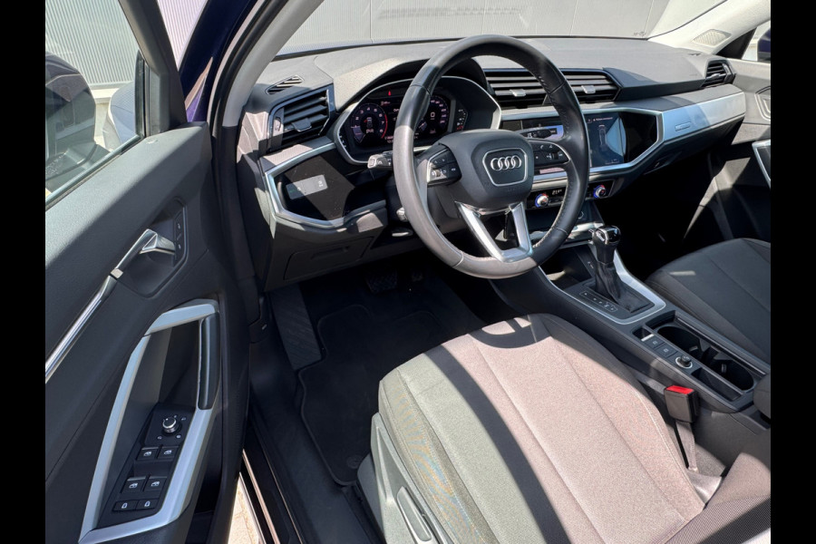 Audi Q3 35 TFSI * Sideass. * PDC v+a * Visueel Cockpit *