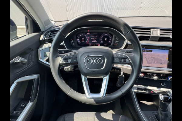 Audi Q3 35 TFSI * Sideass. * PDC v+a * Visueel Cockpit *