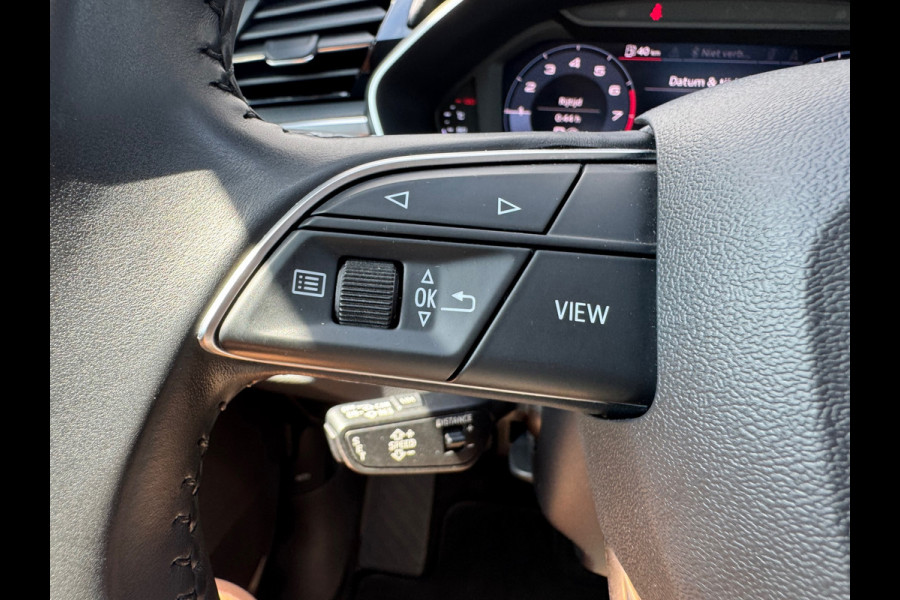 Audi Q3 35 TFSI * Sideass. * PDC v+a * Visueel Cockpit *